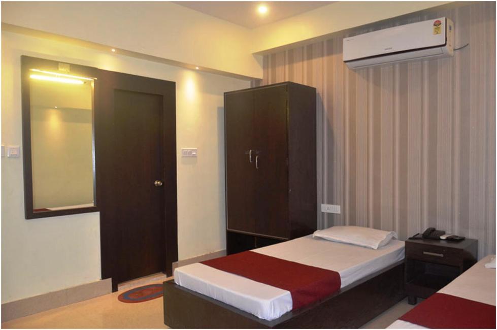 Hotel Pritika Durgāpur Екстериор снимка