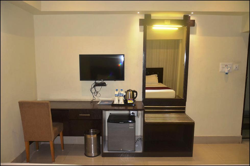 Hotel Pritika Durgāpur Екстериор снимка