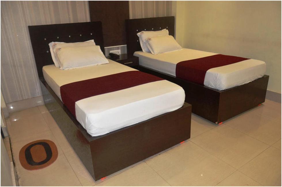 Hotel Pritika Durgāpur Екстериор снимка