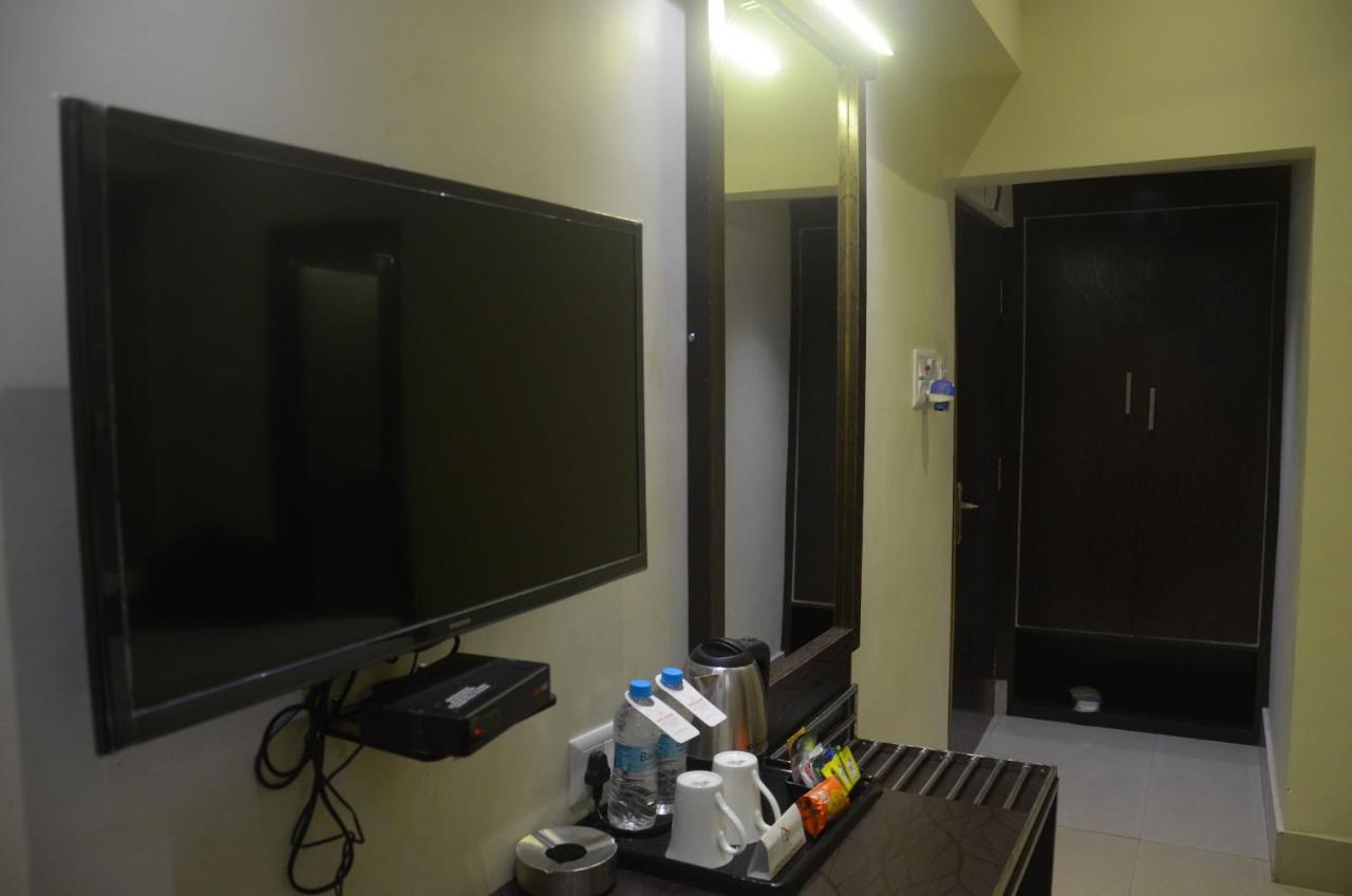 Hotel Pritika Durgāpur Екстериор снимка