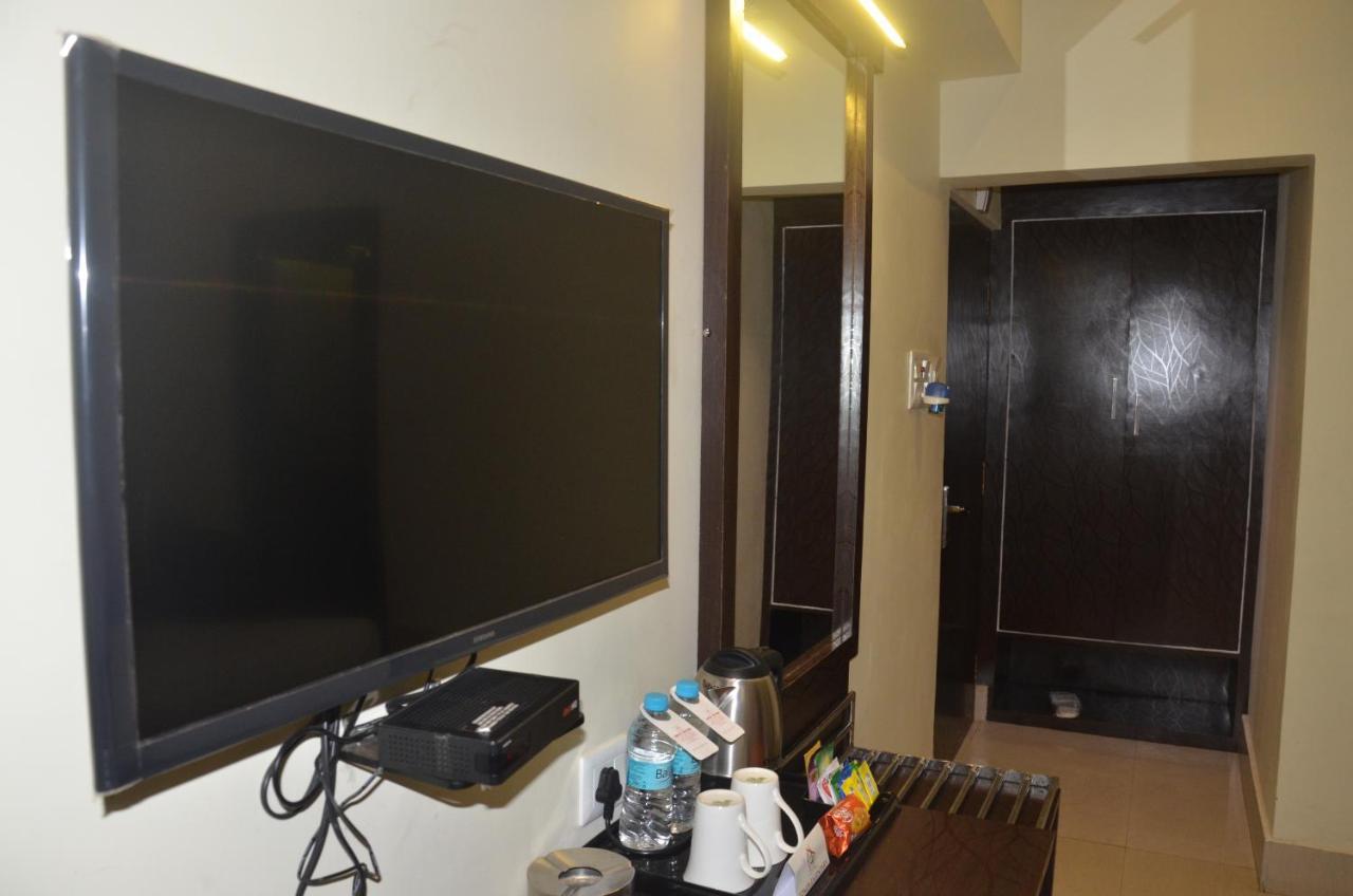Hotel Pritika Durgāpur Екстериор снимка