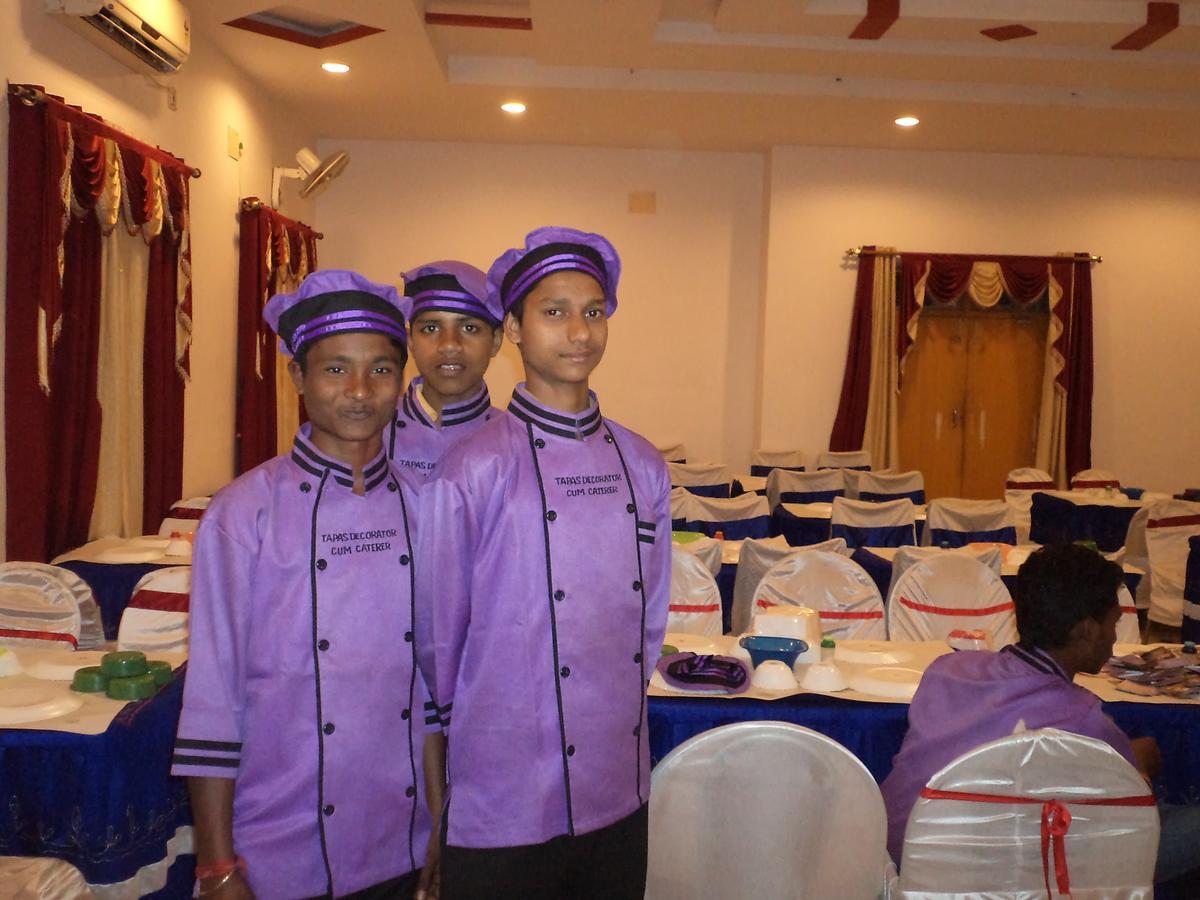 Hotel Pritika Durgāpur Екстериор снимка